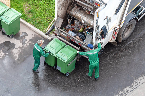 Best Yard Cleanup Services  in Riverside, IL